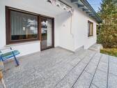 Terrasse Blick zum Haus - 