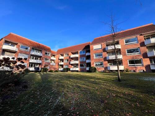 Rotes Ziegelgebäude außen - 