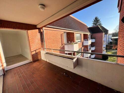 Balkonansicht mit Gebäuden - 