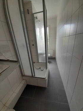 Bad - 4 Zimmer Etagenwohnung zur Miete in Kalbe