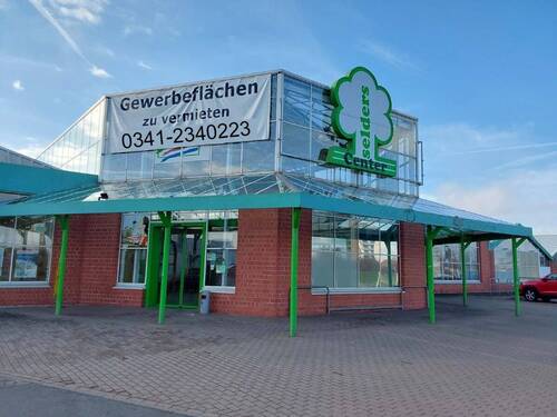 20260224_151420 - lichtdurchflutete Verkaufsfläche im Fachmarktzentrum Selders in Delitzsch zu vermieten.