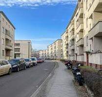 Historischer Altbau in Adlershof - Wohnung mit Südost-Balkon - Berlin