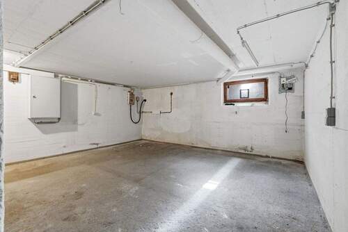 Großer Kellerraum - 