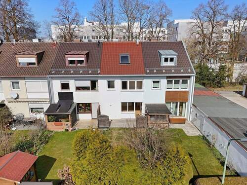 Hausansicht Garten - 