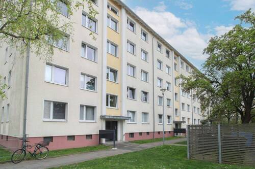 Gebäude - 3 Zimmer Etagenwohnung in Hildesheim