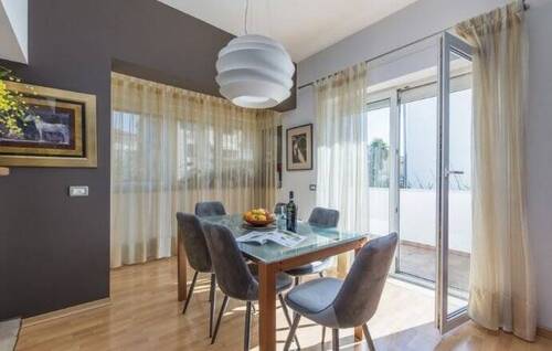 Bild 4 - Etagenwohnung mit 82,00 m&sup2; in Porec zum Kaufen