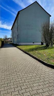 Giebelseite - 3 Zimmer Etagenwohnung in Oederan