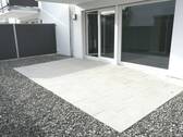 Terrasse mit Steingarten - 