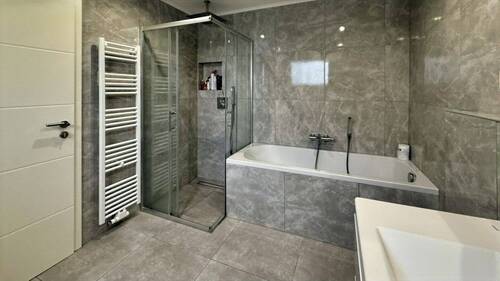 Badezimmer EG - 