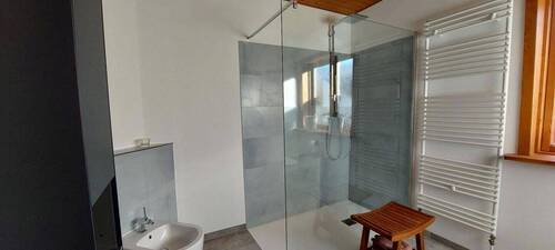 begehbare Dusche und Bidet - 