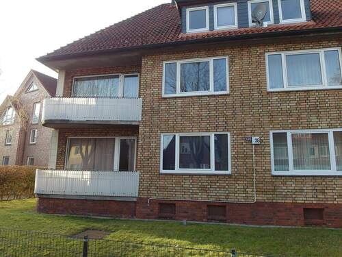 Außenansicht - HH-Tonndorf, 3 Zimmer Wohnung im Erdgeschoss mit Balkon !Bitte unsere Fragen beachten!