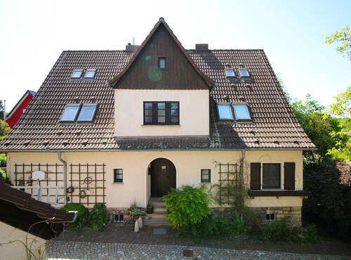 Titelbild - Ein Ort für Visionen: Traumhaus in FinnelandKahlwinkel mit Raum für Arbeit und Leben