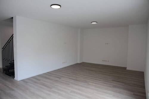 EG: Wohnzimmer 2 - 