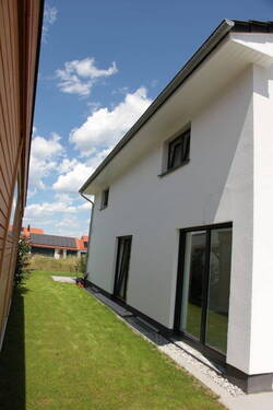 Außenansicht 3 - 5 Zimmer Einfamilienhaus in Brunnthal