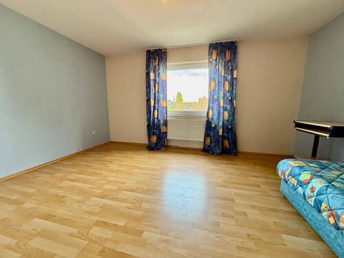 Kinderzimmer I - 4 Zimmer Reihenmittelhaus in Neustadt am Rübenberge