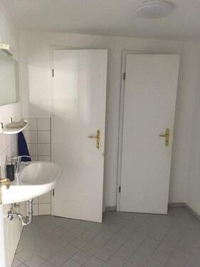 Vorraum Dusche & WC.JPG - 