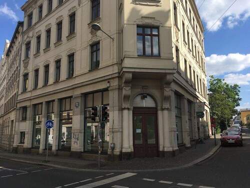 Eckansicht, Schaufenster Lu╠êtzner Stra├ƒe.JPG - 4 Zimmer Büro zur Miete in Leipzig