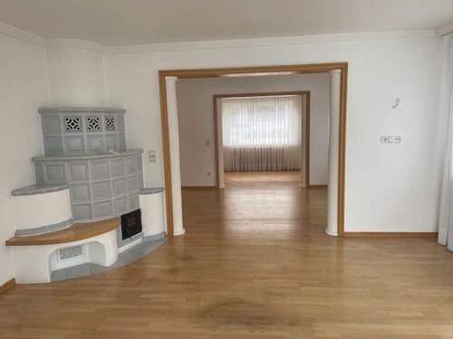 Wohnzimmer - 7 Zimmer Einfamilienhaus in Mönchengladbach