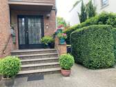 seitlicher Gartenzugang - Doppelhaushälfte in Köln