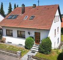 Gepflegtes Familienglück mit Garten, überdachte Terrasse und moderner Heizung - Albstadt Tailfingen Gepflegtes Familienglück mit Garten, überdachte Terrasse und moderner Heizung - Albstadt Tailfingen