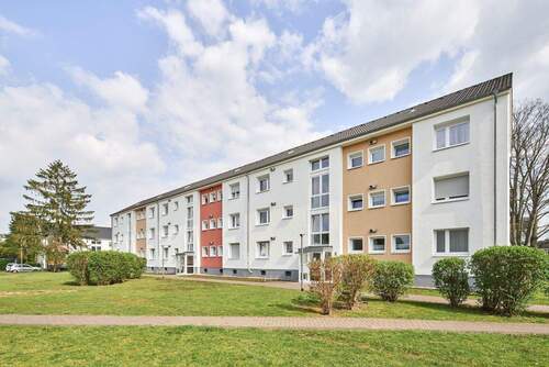 Vorderansicht - 3 Zimmer Etagenwohnung zur Miete in Dormagen