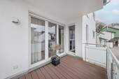 großer Balkon - 
