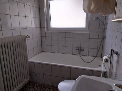 Bsp. Zimmer 11 - Bad - Etagenwohnung in Furtwangen im Schwarzwald