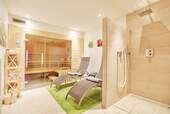 Sauna + Duschbereich UG - 