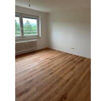 Sanierte 2.5 Zimmer Wohnung mit Balkon im Zentrum von Weiden