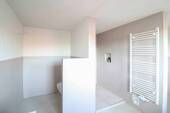 Badezimmer 1.OG - 6 Zimmer Einfamilienhaus in Clausthal-Zellerfeld