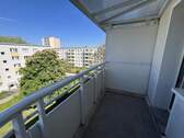 Balkon - 2 Zimmer Etagenwohnung zur Miete in Eisenhüttenstadt