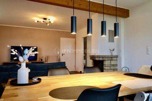 Essbereich mit Kamin - 