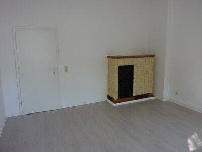 16017-2.jpg - 4 Zimmer Etagenwohnung zur Miete in Weißenfels