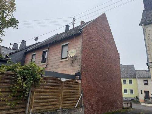 Straßenansicht - 4 Zimmer Einfamilienhaus zum Kaufen in Kempfeld