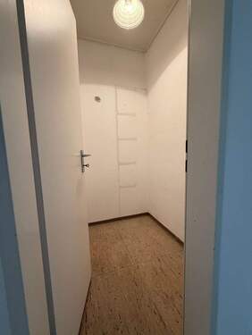 Abstellkammer - 