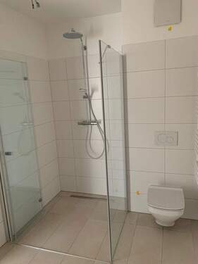 Bad - 3 Zimmer Etagenwohnung in Radeberg