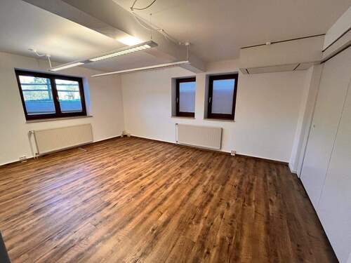 5.jpg - Büro mit 220,00 m&sup2; in Ahrensburg zur Miete