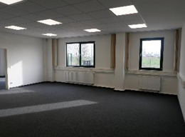 Raum - Mehrfamilienhaus, Wohnhaus in Bobritzsch-Hilbersdorf zum Kaufen