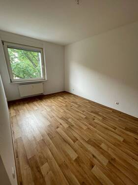 Schlafzimmer 2.jpeg - Etagenwohnung mit 49,00 m&sup2; in Nürnberg zur Miete