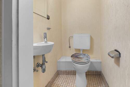 Gäste-WC 1.OG - 