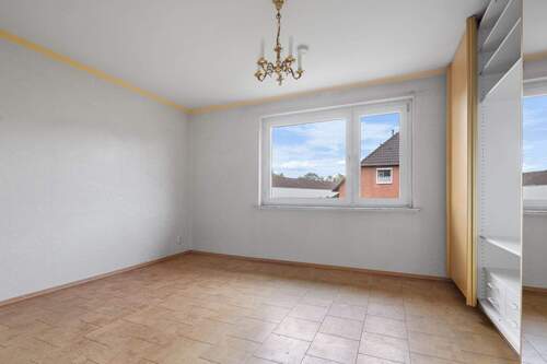 Schlafzimmer 1.OG - 