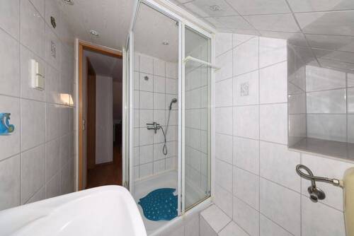 ... und Duschbad - 
