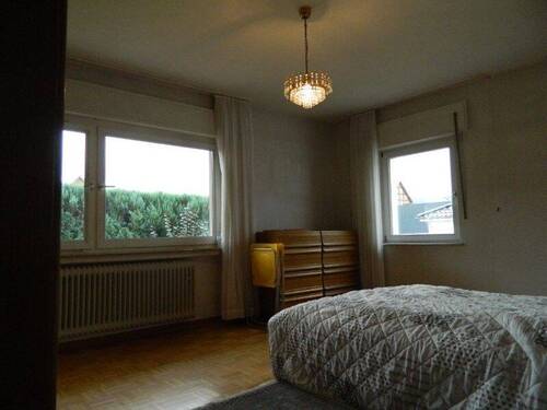 Schlafzimmer EG - 