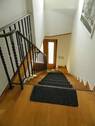 Treppe zum Obergeschoss - 