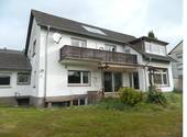 Südansicht - links Büroanbau - 8 Zimmer Einfamilienhaus zum Kaufen in Bad Pyrmont - Holzhausen