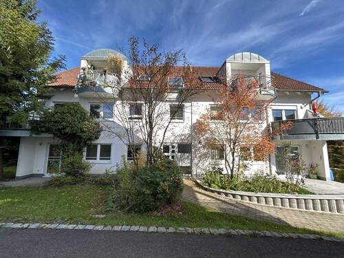 Bild 1 - Gepflegte 3-Zi.-Wohnung mit Terrasse in beliebter Lage von Pfullendorf - Koffer packen und einziehen
