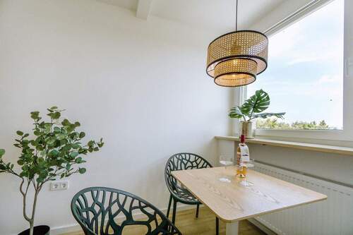 Wohnzimmer - 2 Zimmer Etagenwohnung in Germering