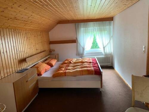 Schlafzimmer DG - 