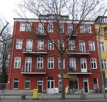 Charmante Altbauwohnung mit großzügigem Hof, Gartenidylle und gewachsener Hausgemeinschaft - Berlin Karlshorst