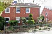 Außenansicht - 5 Zimmer Doppelhaushälfte in Wilhelmshaven